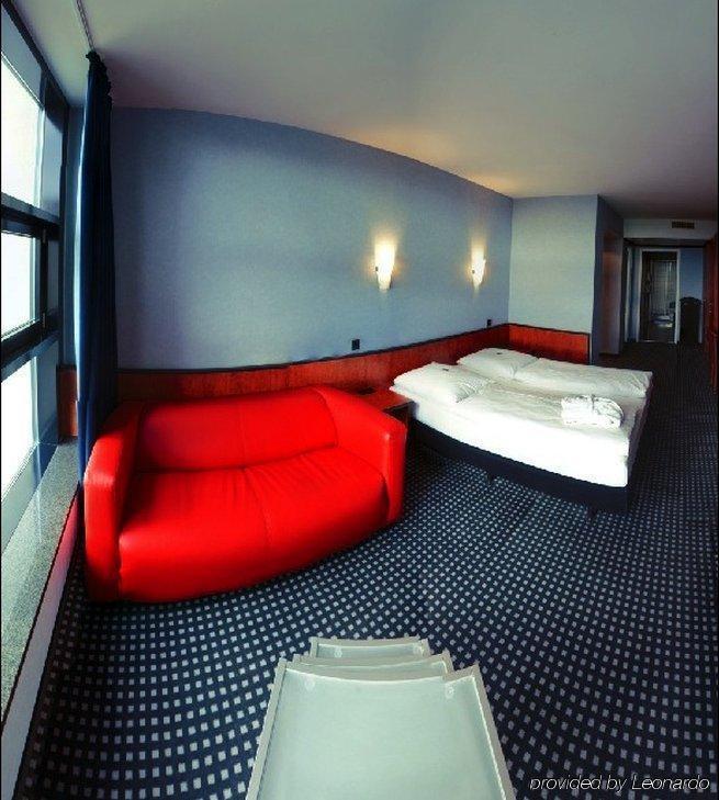 Ara Hotel Comfort Ingolstadt Bilik gambar